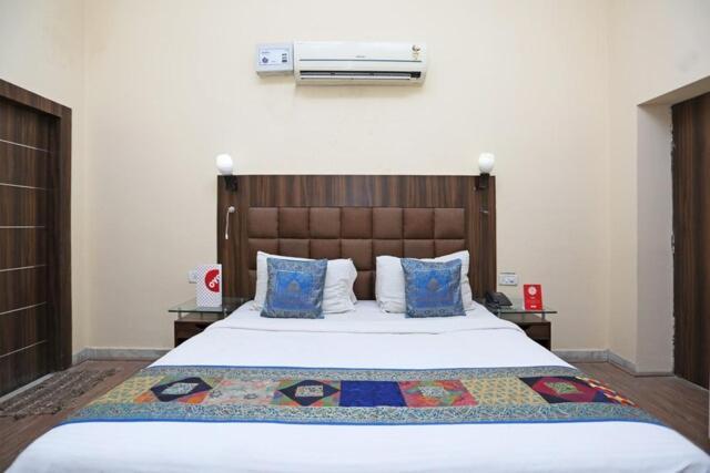 Hotel Whitehouse Ac Family Room Agra Kültér fotó