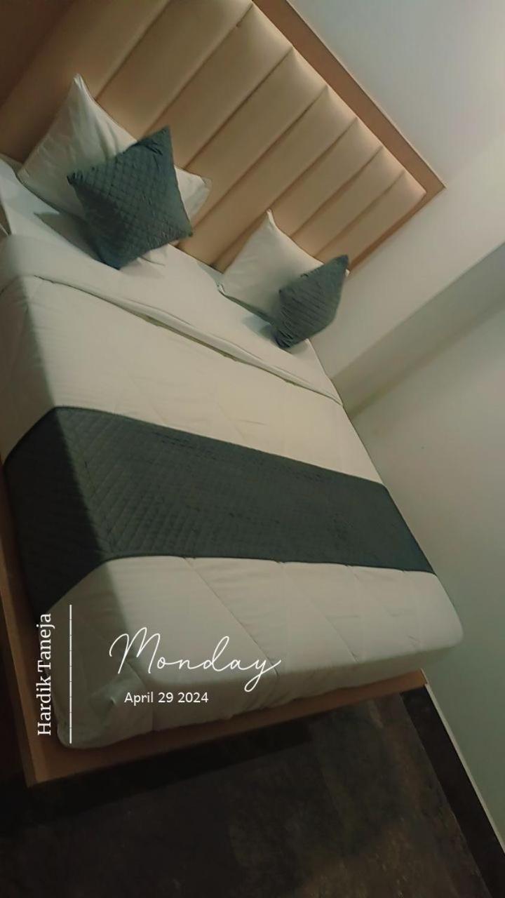 Hotel Whitehouse Ac Family Room Agra Kültér fotó