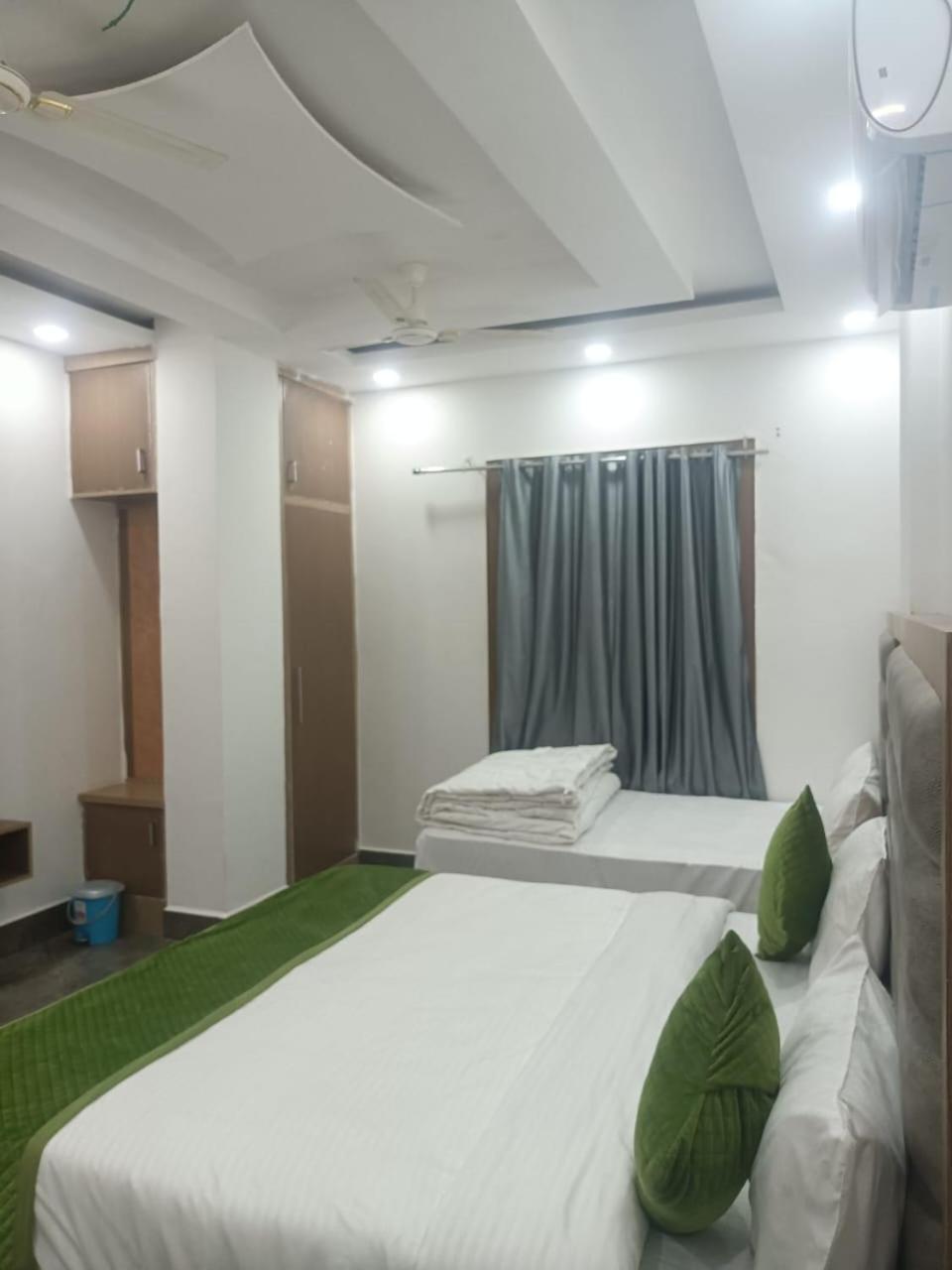 Hotel Whitehouse Ac Family Room Agra Kültér fotó
